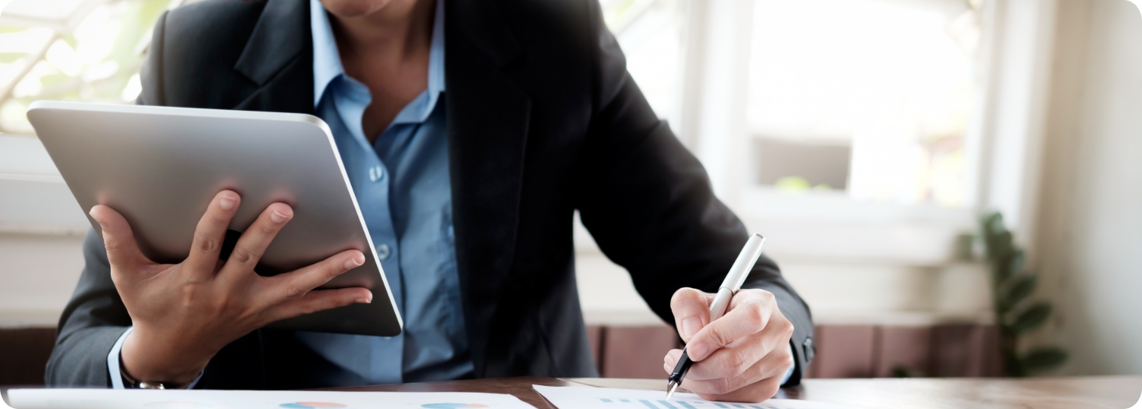 Innovative Technology Powering the Future of Insurance Adjusting Image
